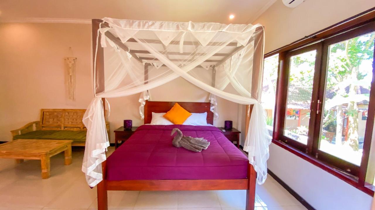 Ubud River Campuhan Villa Eksteriør billede